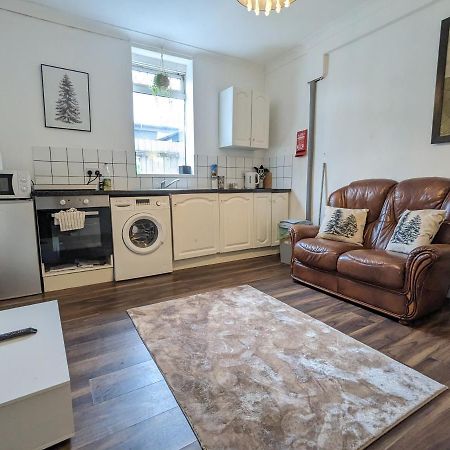 Whitchurch 1 Bedroom Apartment Cardiff Extérieur photo