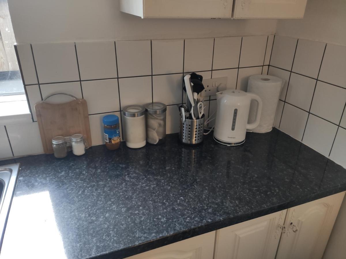 Whitchurch 1 Bedroom Apartment Cardiff Extérieur photo